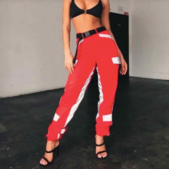 🦋  I AM GIA Halo Reflective Utility Red Pants - Red Cargo Pants - Festival - Picture 1 of 2